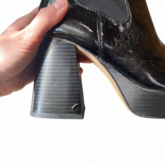 Black bratz style chunky heel ankle boot - Picture 6 of 8